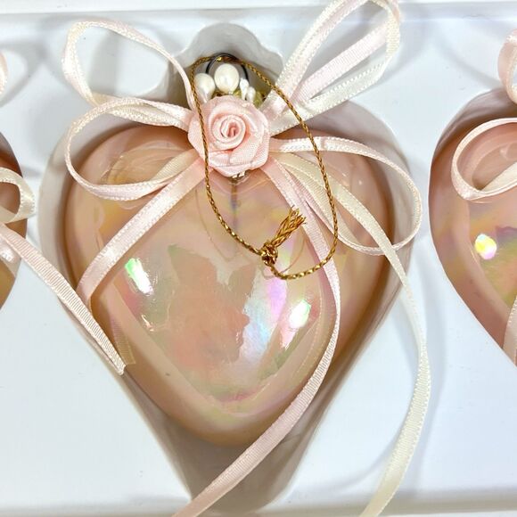VTG Glass Heart Shaped Ornaments Lot of 3 Pink Iridescent Floral Bow Christmas - Picture 6 of 10